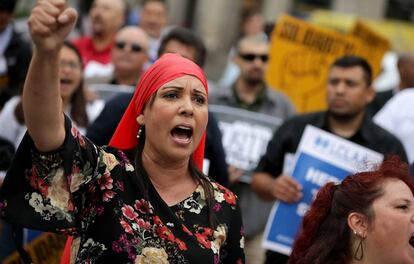 Protestas en Whasington contra el fin de DACA, una política que protege de la deportación a inmigrantes.