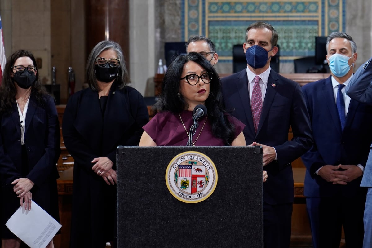 Racismo a puerta cerrada: cómo una filtración dinamitó la carrera de tres  poderosos políticos latinos en California | Internacional | EL PAÍS