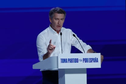 Alberto Núñez Feijóo, durante la segunda jornada del Congreso del PP, el sábado.