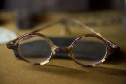 Gafas de Miguel de Unamuno en la casamuseo que lleva su nombre. El escritor vivió en ella durante su etapa como rector, entre 1900 y 1914.