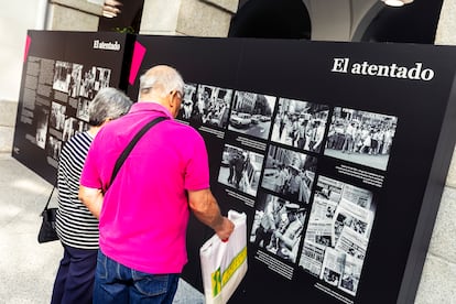 Exposición en la Real Casa de Postas sobre el atentado en la calle del Correo, a propósito del aniversario número 50.