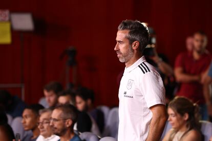 Jorge Vilda, técnico de la selección española absoluta de fútbol femenino, el pasado martes en La Ciudad del Fútbol de Las Rozas, durante el acto de homenaje a las campeonas del mundo sub-20.