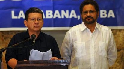 Pablo Catatumbo e Iván Márquez anuncia el cese de la violencia.