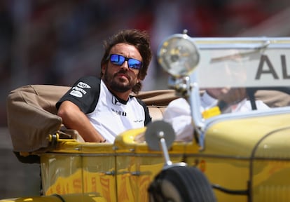 Fernando Alonso, abans de l'inici del GP d'Espanya