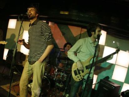 Manel actúa en la sala Nasti de Madrid en la III edición del Primavera Club.