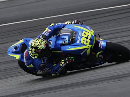 Iannone, en los ensayos oficiales del circuito de Sepang. 