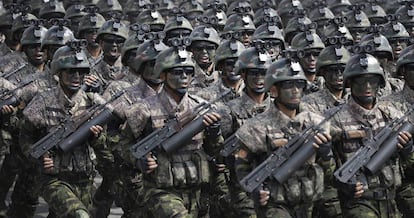 Tropas de Corea del Norte, en un desfile en Pyongyang el 15 de abril.