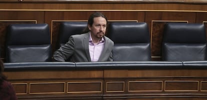 El vicepresidente segundo del Gobierno, Pablo Iglesias, en la bancada antes del discurso del rey. 