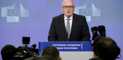 Frans Timmermans anuncia este miércoles a la prensa la decisión sobre Polonia.