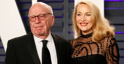 Rupert Murdoch y Jerry Hall, en una foto de archivo.