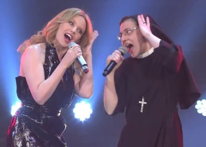 Sor Cristina y Sor Kylie Minogue en 'La Voz Italia'