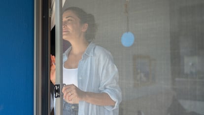 Instalar una mosquitera en casa es ideal para protegerse de los mosquitos. GETTY IMAGES.