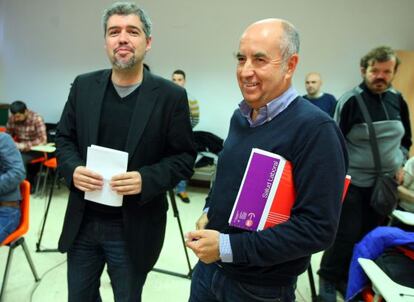 Los responsables de CC OO y UGT en Euskadi, Unai Sordo y Raúl Arza, en la presentación de los actos del Primero de Mayo.