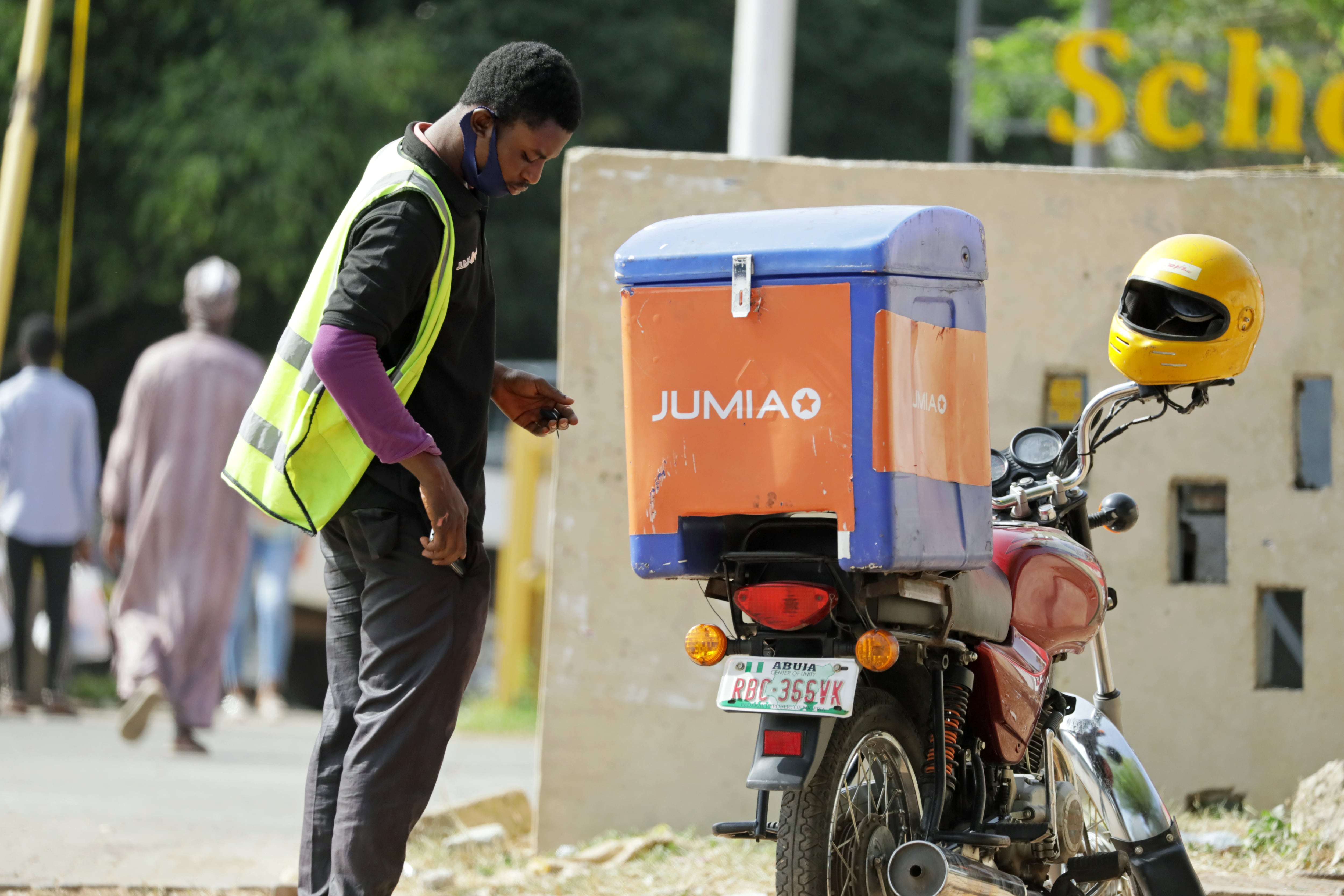 La carrera de obstáculos de Jumia, el Amazon africano, para sortear la falta de infraestructuras y de acceso a internet