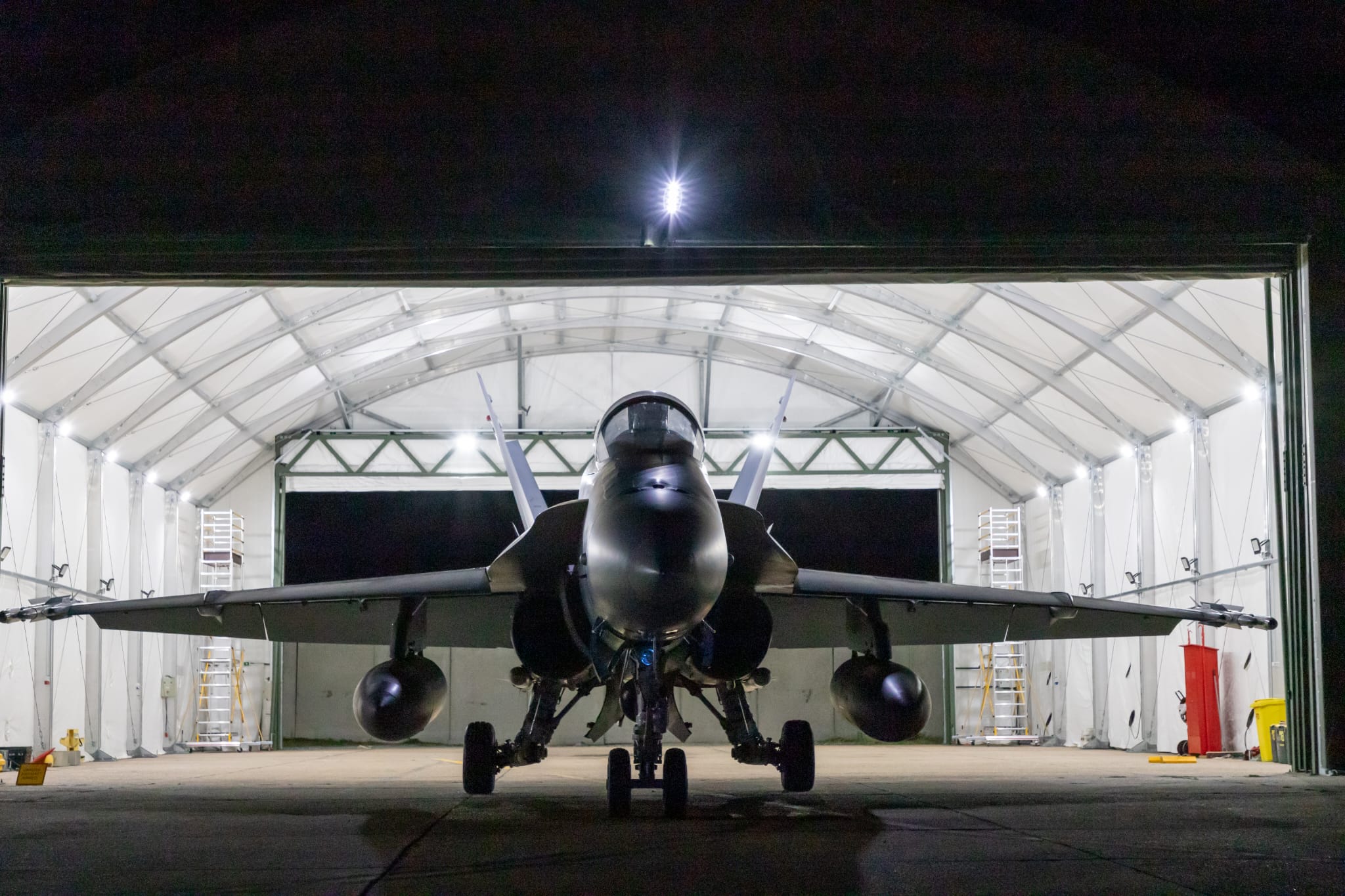 Un dron ruso se estrella en Rumania durante una incursión que activó a dos cazas F-18 españoles