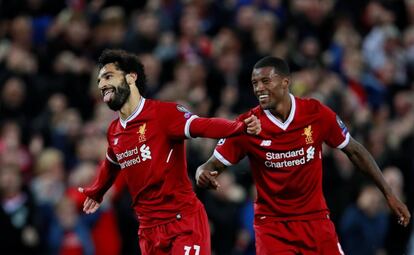 Mohamed Salah celebra el segundo gol del equipo inglés.