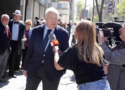 Miguel Ángel Moratinos, exministro de Exteriores, ante de entrar a la capilla ardiente.