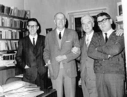 José Luis Cano con Vicente Aleixandre, Enrique Canito y Antonio Núñez, en 1968.