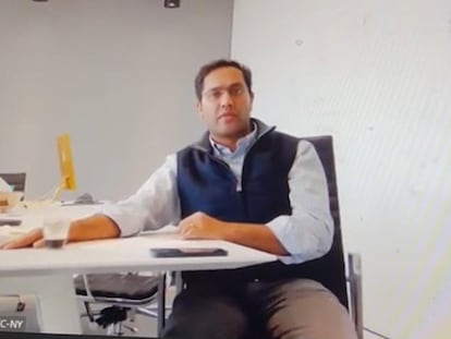 Un momento de la videoconferencia en la que Vishal Garg despidió a más de 900 empleados.