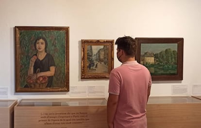'La nena dels préssecs' (1921) i 'Rue du marché', (1912) de Joaquim Sunyer i, a la dreta, 'Moret-sur-loing', de Lluís Mercadé (1924).