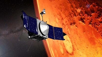 Imagen de vuelo del satélite MAVEN de la NASA
