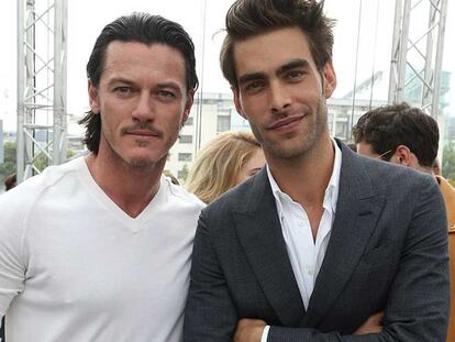 Así es Luke Evans, el novio de Jon Kortajarena