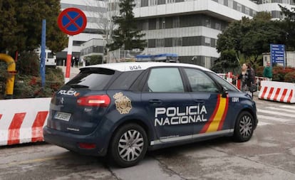 Un coche de la Policía Nacional en una imagen de archivo.