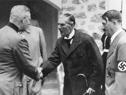 Reuni&oacute;n de Hitler y Chamberlain en Alemania en 1938.