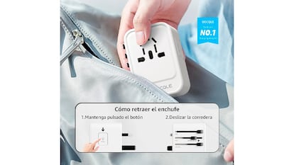 Adaptador universal sobre fondo blanco