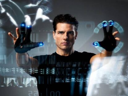 Tom Cruise en Minority Report, donde se ocupa del precrimen.