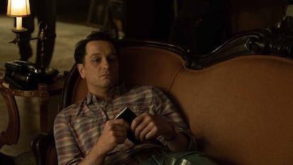 Matthew Rhys en La maldición de Widow’s Bay