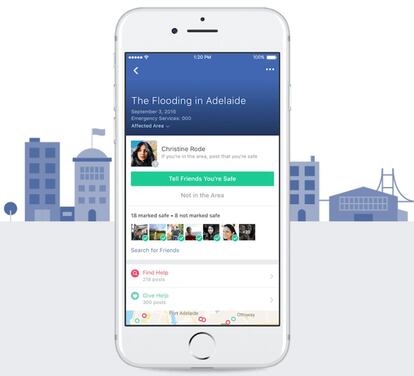 <p>Mediante la función <a href="https://www.facebook.com/about/safetycheck/">Safety Check</a>, Facebook detecta la ubicación de sus usuarios cuando ocurre algún tipo de catástrofe y, a los que se encuentran cerca, se les pregunta si están a salvo. Una vez lo confirman, se notifica a todos sus contactos. Safety Check fue desarrollada tras el terremoto de Japón en el año 2011 y ha sido activada en varias ocasiones. La última en México. También en este terremoto, Google activó su <a href="http://google.org/personfinder/2017-puebla-mexico-earthquake?lang=es">localizador de personas</a>. Esta herramienta permite que cualquiera, incluso el afectado, comparta datos útiles, como su nombre, ubicación o fotografías, que faciliten su localización o de otras personas de las que se tiene información. Hay alrededor de 25.600 registros de este último desastre. "Las familias deben tener un plan de emergencia, el cual especifique cómo se van a comunicar entre ellos en caso de catástrofe. Qué aplicación o red social utilizarían", dice vía telefónica Daniel Llargués, portavoz de la Agencia Federal para el Manejo de Emergencias de EE UU (FEMA).</p>