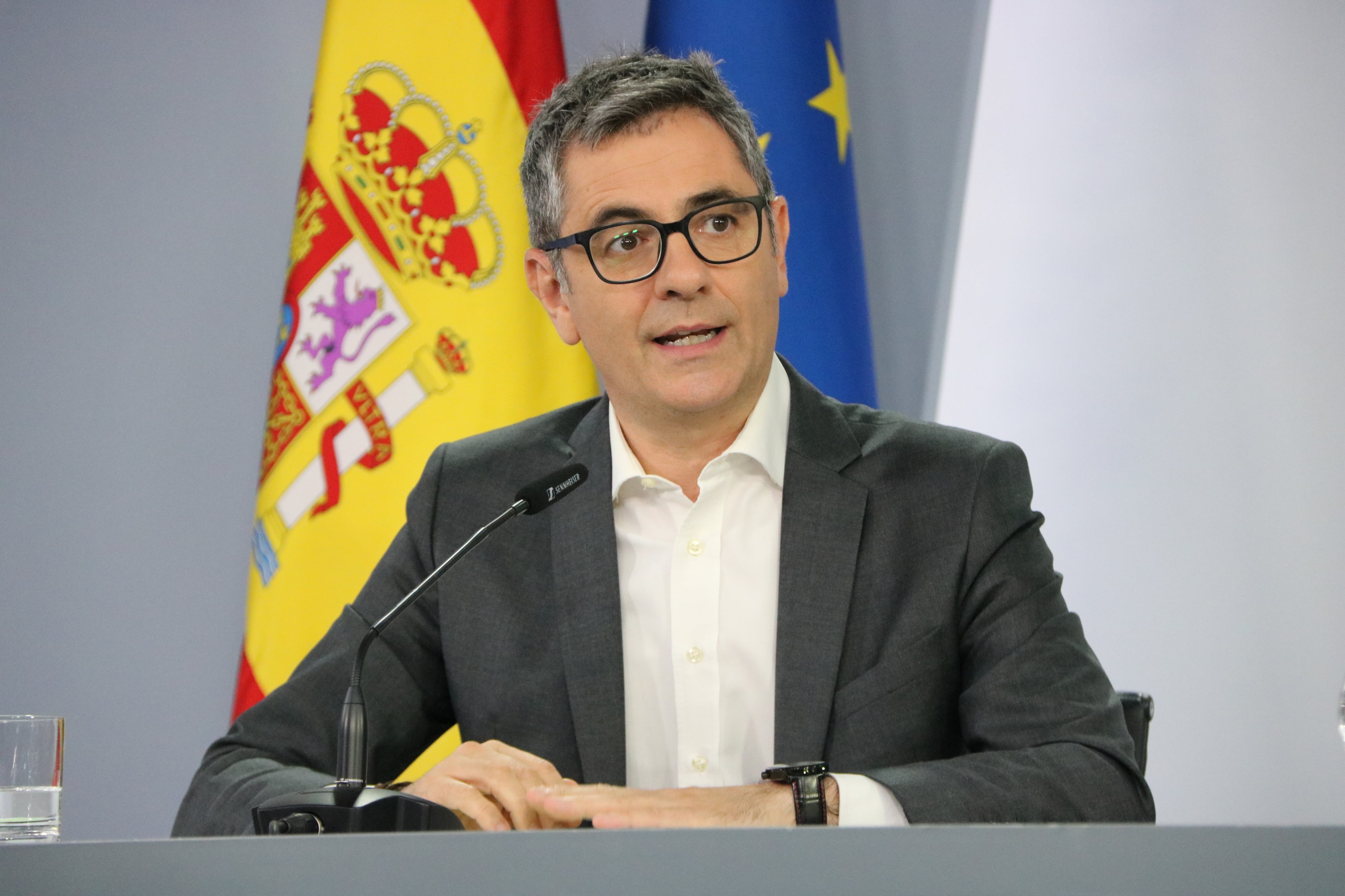 Las 19 quejas de Bolaños sobre Peinado que el CGPJ archivó: “Censuró mi expresión facial y me prohibió sonreír”