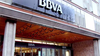 Oficina del BBVA en el Paseo de Gracia de Barcelona.
