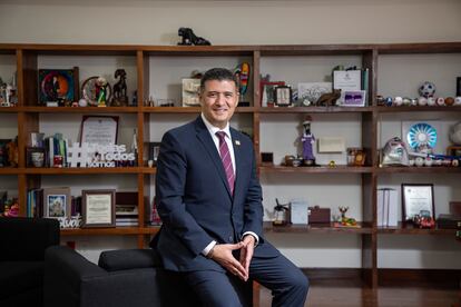 Adrián Alcalá comisionado presidente del Instituto Nacional de Transparencia INAI,  en Ciudad de México. El 11 de junio del 2024.