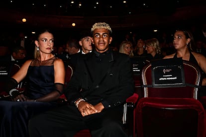 Alexia Putellas y Lamine Yamal en un momento de la ceremonia.