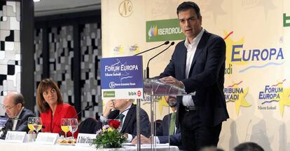 El secretario general del PSOE, Pedro S&aacute;nchez durante su intervenci&oacute;n en Bilbao.