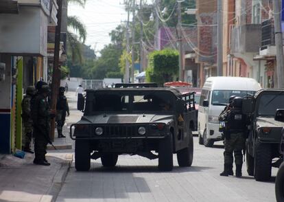 Miembros de la Guardia Nacional durante el operativo contra El Marro en Guanajuato.