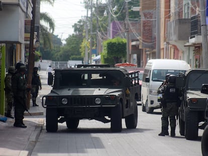 Miembros de la Guardia Nacional durante el operativo contra El Marro en Guanajuato.