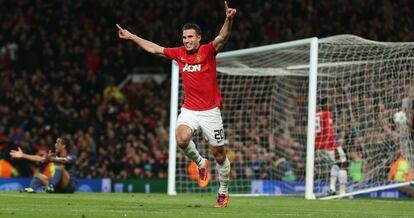 Robin van Persie celebra el segundo gol del partido.