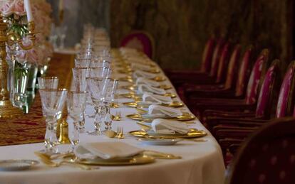 Mesa navideña del Hotel Ritz by Belmond.