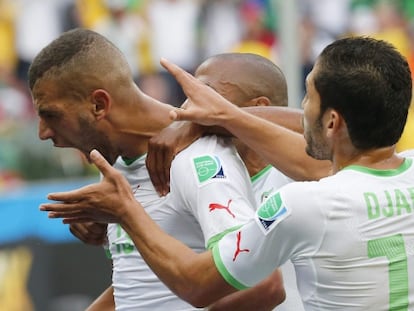 Islam Slimani celebra su gol ante Corea del Sur.