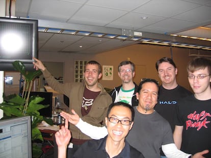 The founding Facebook international expansion team, including Spaniard Javier Oliván (l).