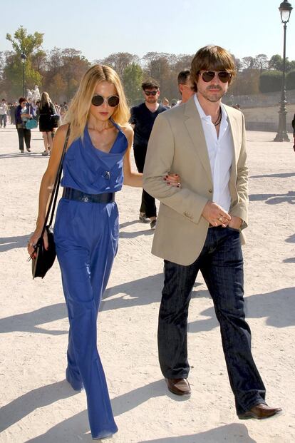 Ser el marido de Rachel Zoe no debe ser nada fácil, sobre todo cuando tienes que hacerte cargo de las 13 maletas con las viaja la estililsta. Pero Rachel Zoe y Rodger Berman llevan casados desde 1996 y la relación empresarial-sentimental por ahora les funciona.