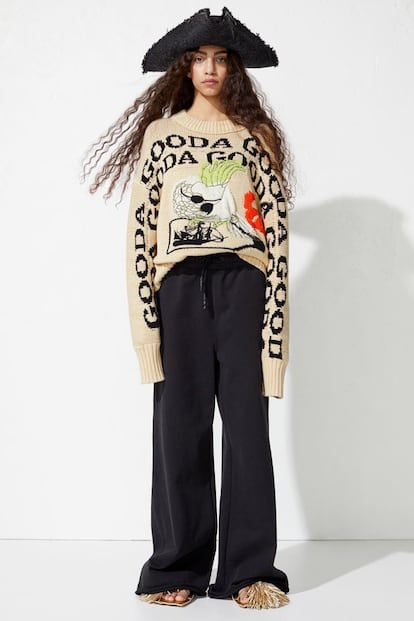 H&M, que presentó hace unos días su colección Studio en la semana de la moda de Copenhague, incluyó en su propuesta la versión deportiva del pantalón ancho de traje. Comodidad elevada al cuadrado para los tiempos que corren.