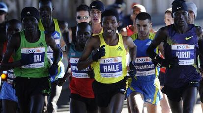 Haile Gebrselassie, en el marat&oacute;n de Nueva York de 2010. 