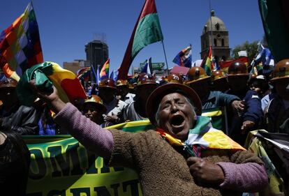 Una seguidora del presidente Evo Morales durante el acto en la ciudad de La Paz.