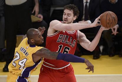Pau Gasol y Kobe Bryant en el último Bulls-Lakers.