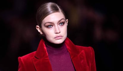 La modelo Gigi Hadid en el desfile de Tom Ford, el 6 de febrero en Nueva York.