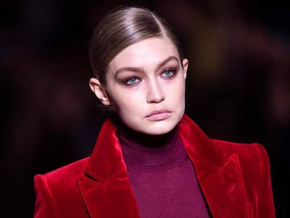 La modelo Gigi Hadid en el desfile de Tom Ford, el 6 de febrero en Nueva York.